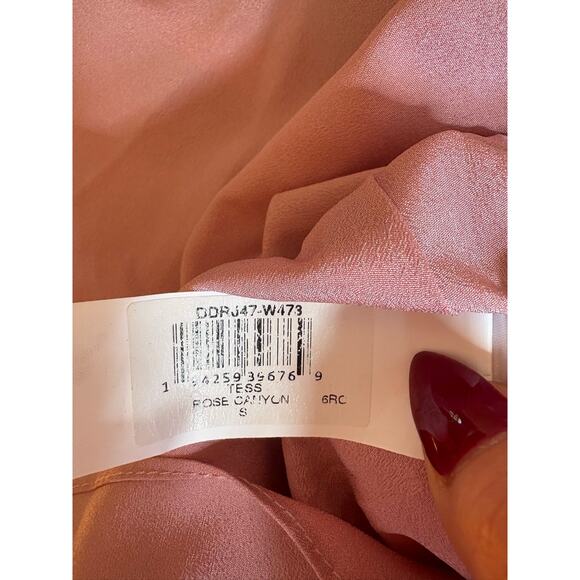 Dress the population tess tiered satin down rose canyon size small - Picture 12 of 12